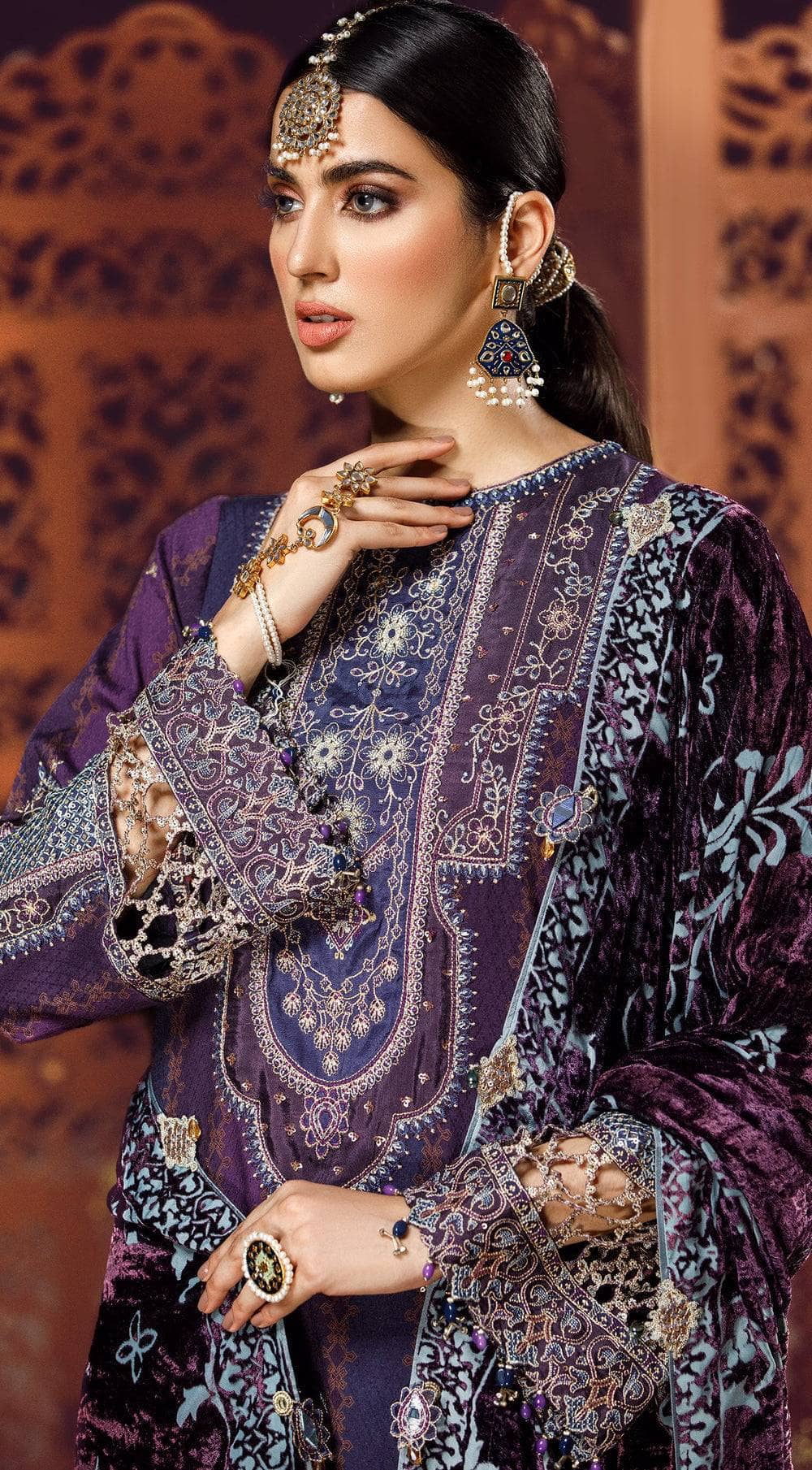 img_anaya_ankara_linen_embroidered_shawl_collection_awwal_boutique