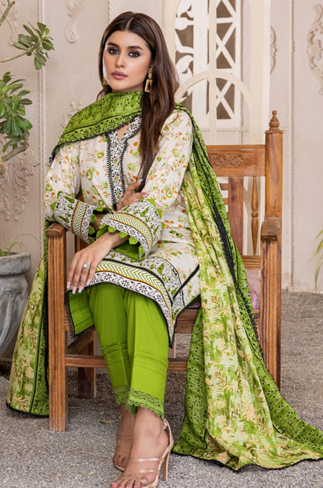 img_anum_lawn_23_awwal_boutique
