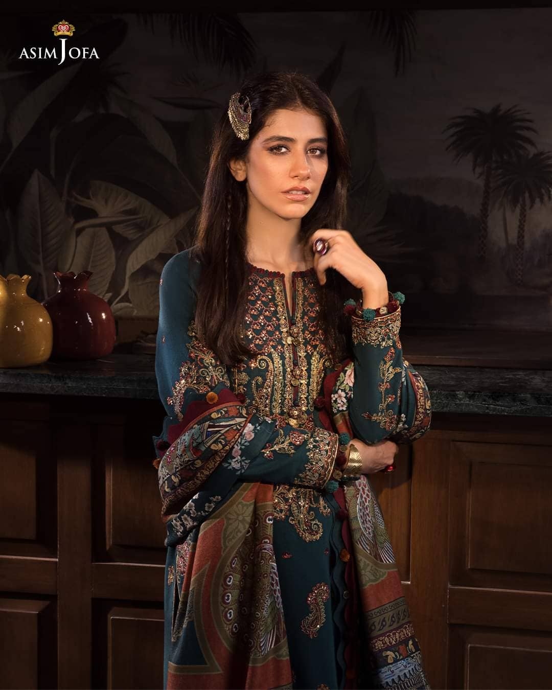 img_asim_jofa_kashmiri_shawl_collection_awwal_boutique