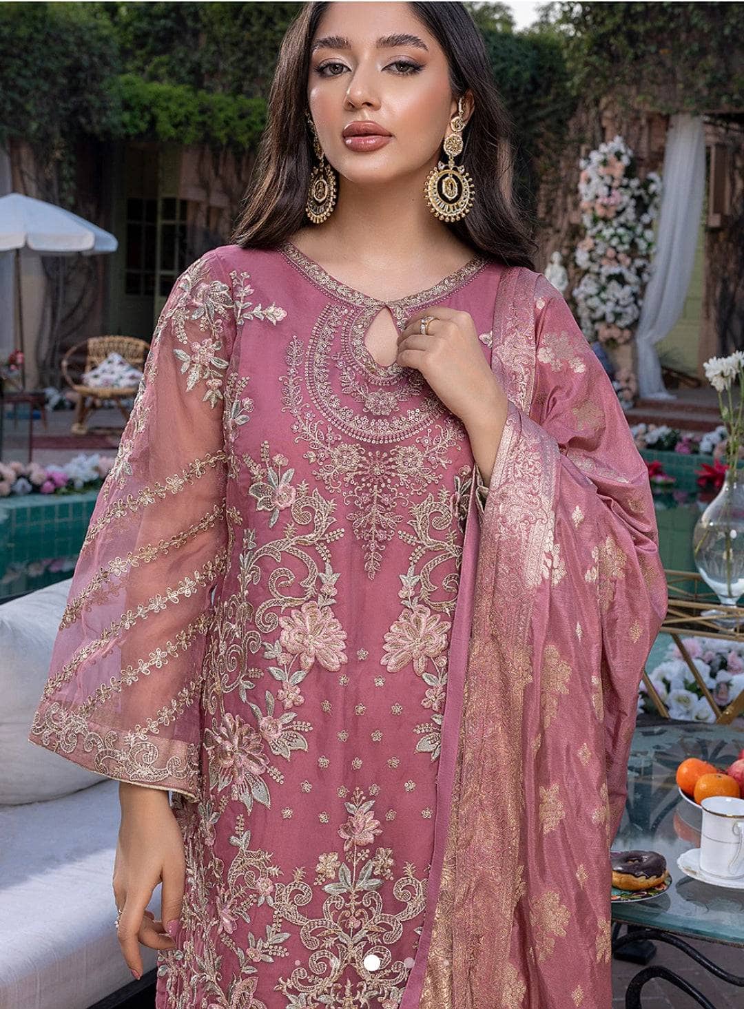 img_azure_festive_galore_awwal_boutique