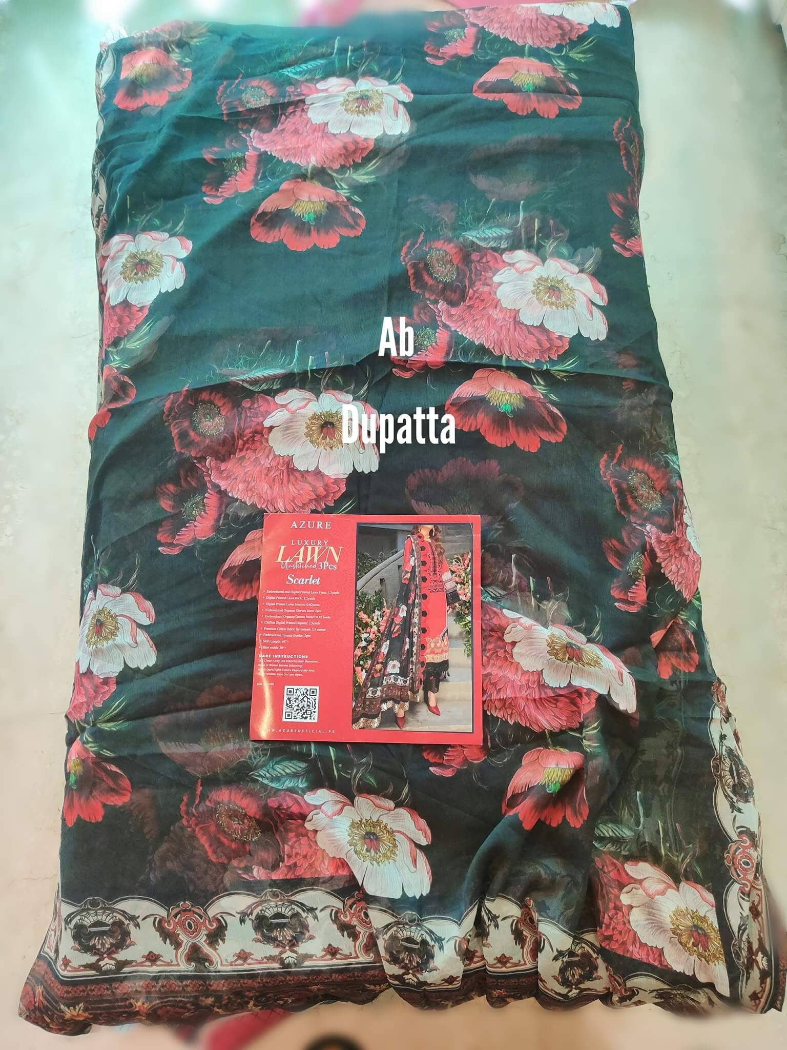 img_open_pics_azure_lawn_22_awwal_boutique