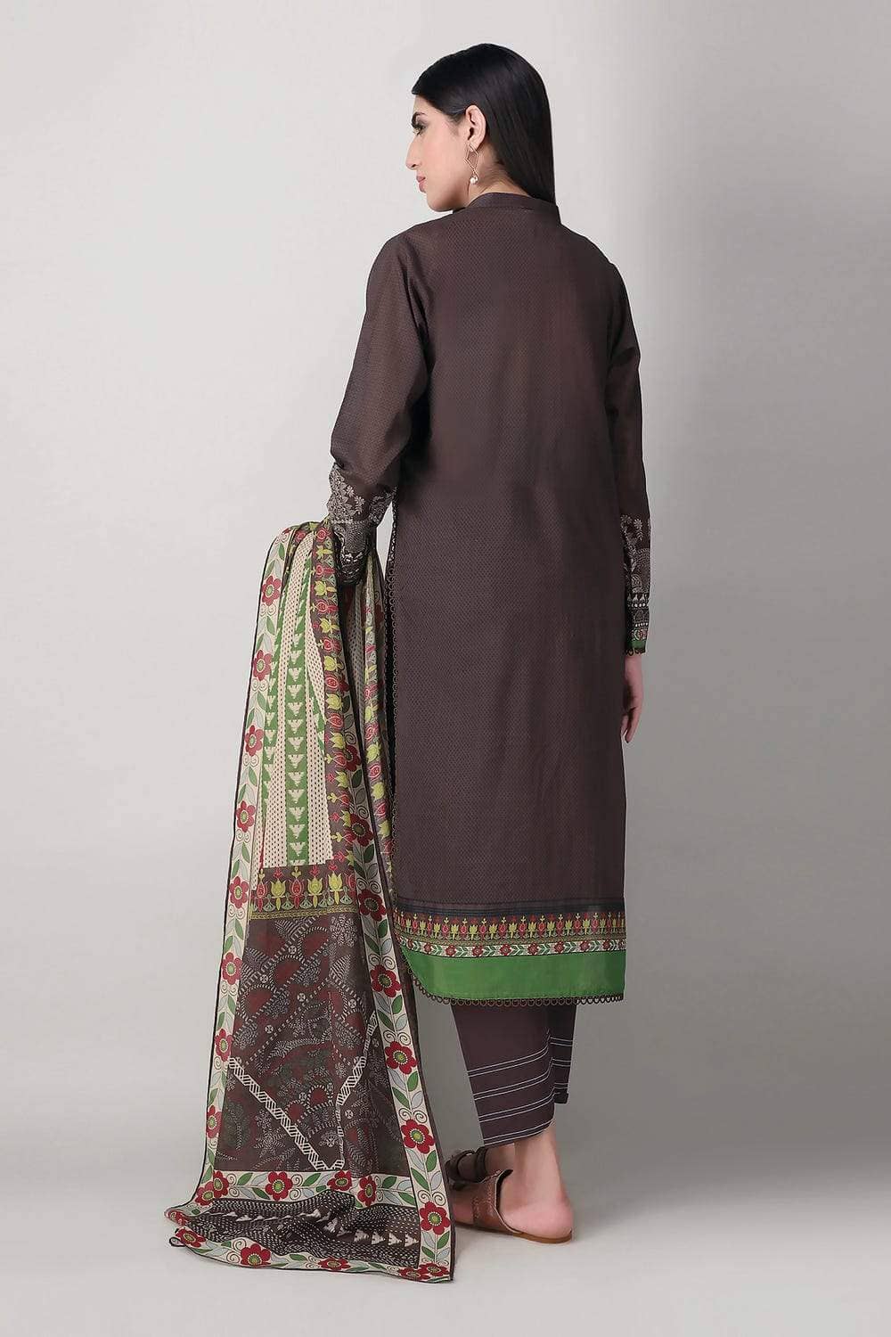 img_khaadi_lawn_2021_awwal_boutique