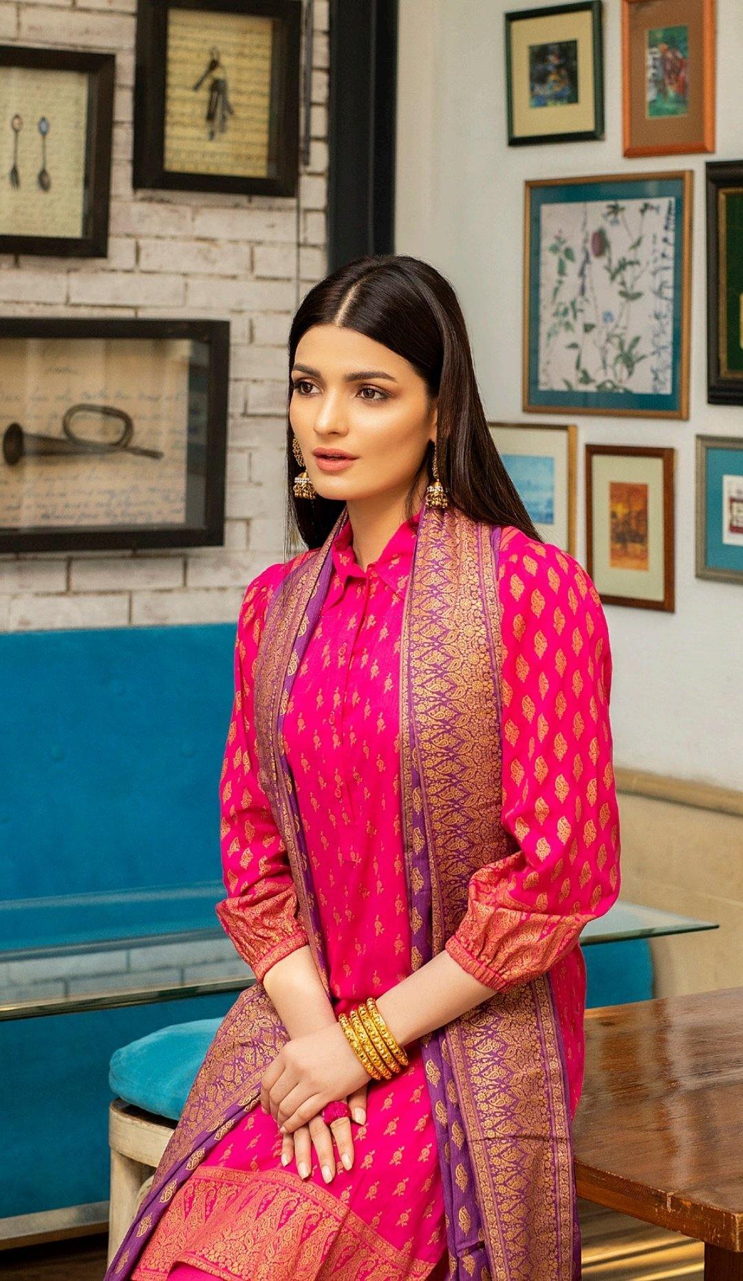 img_banarsi_printed_lawn_collection_awwal_boutique