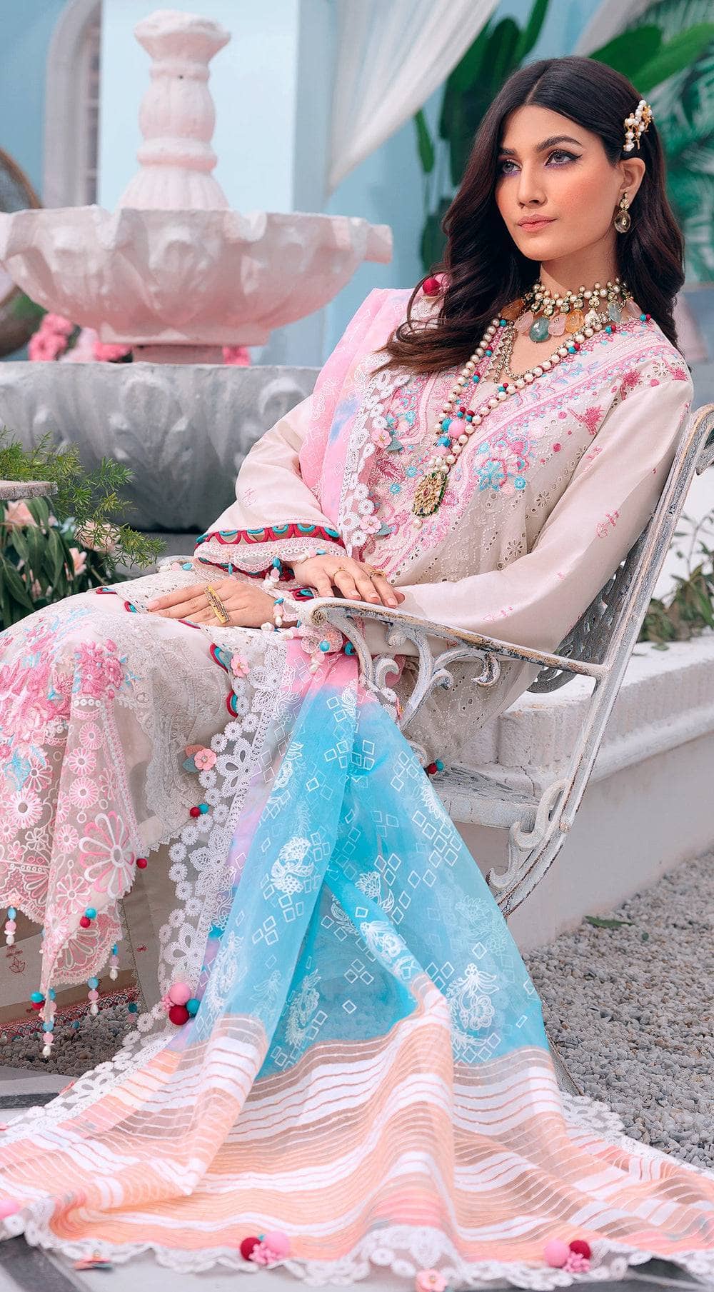 img_anaya_lawn_22_awwal_boutique