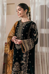 img_baroque_velvet_awwal_boutique