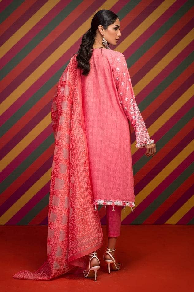 img_khaadi_lawn_22_awwal_boutique