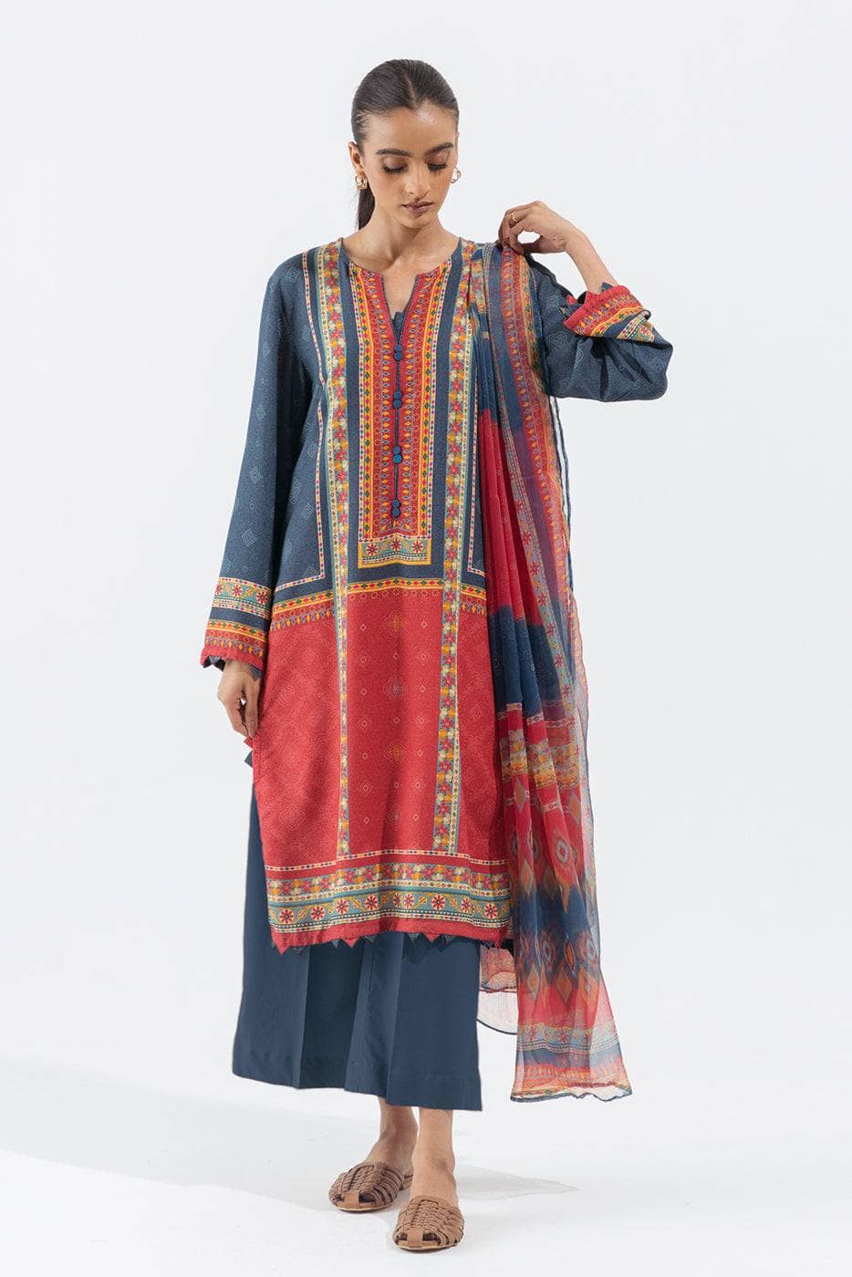 Img_beechtree_fall_winter_22_awwal_boutique