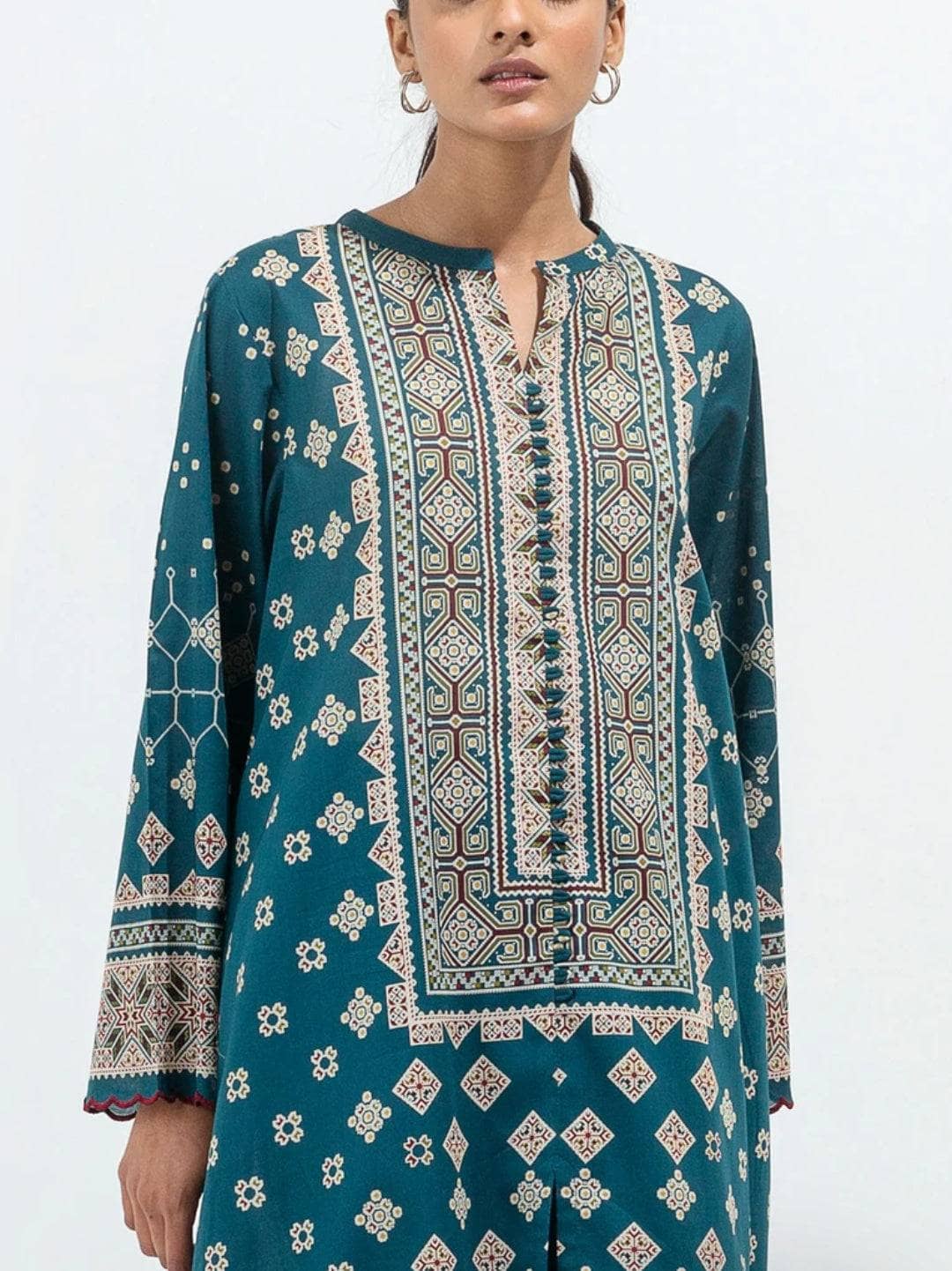img_beechtree_lawn_22_awwal_boutique