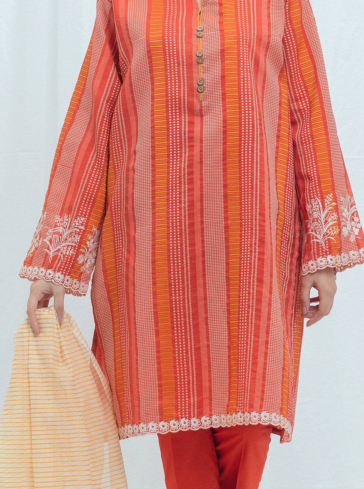 img_beechtree_lawn_2021_awwal_boutique