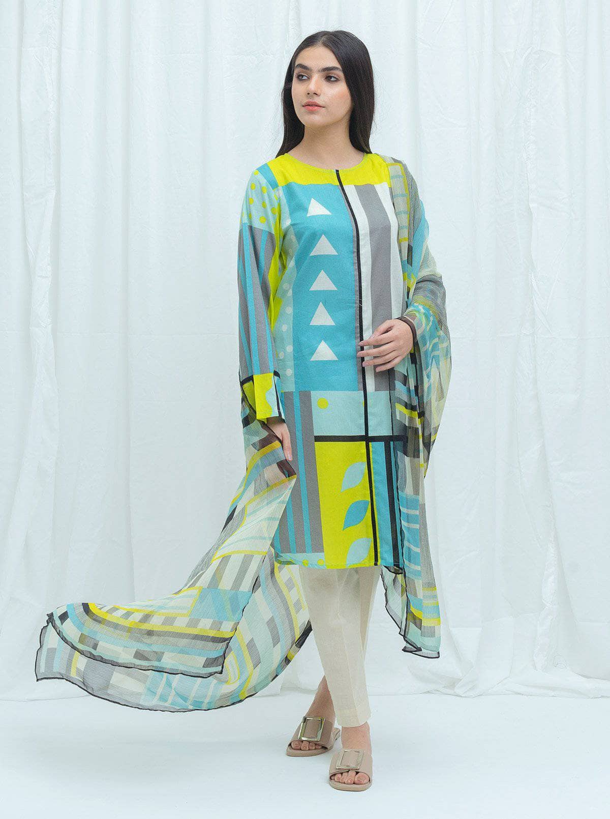 img_beechtree_lawn_2021_awwal_boutique