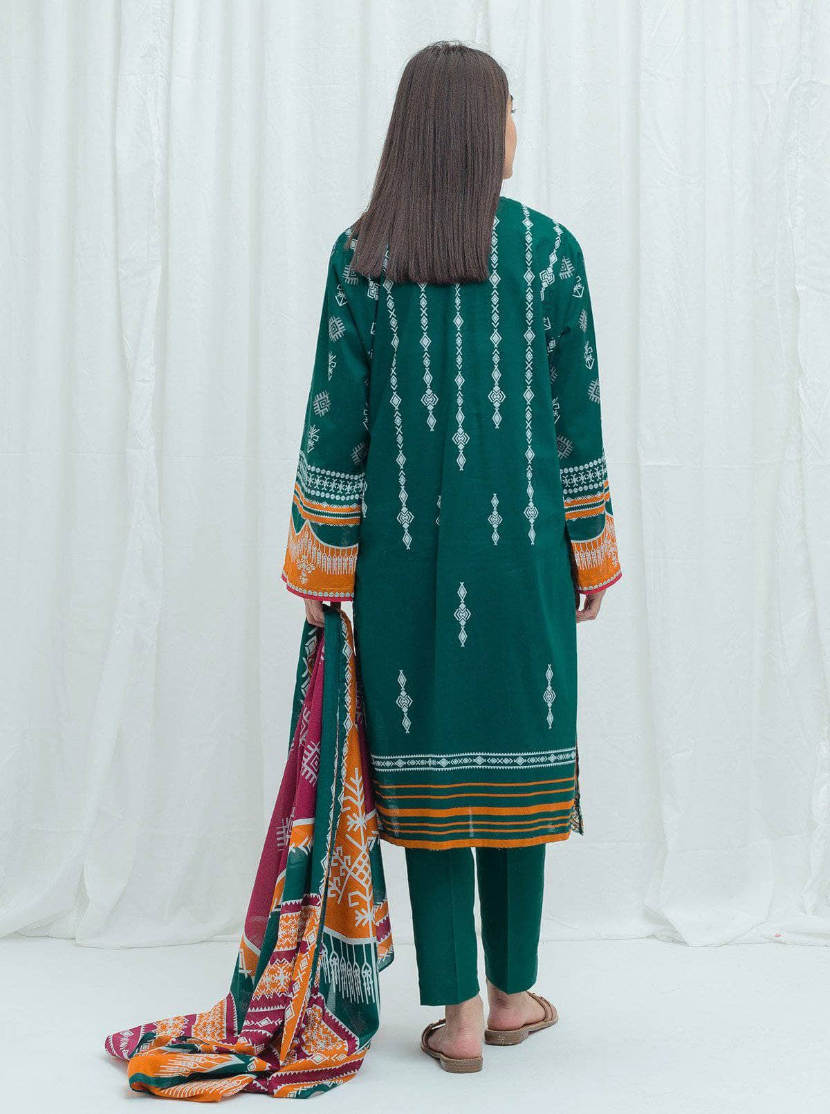 img_beechtree_lawn_2021_awwal_boutique