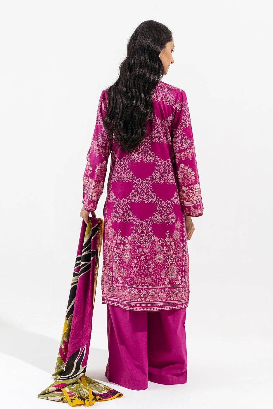 img_beechtree_lawn_23_awwal_boutique