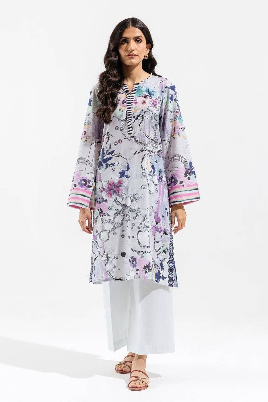 img_beechtree_lawn_23_awwal_boutique