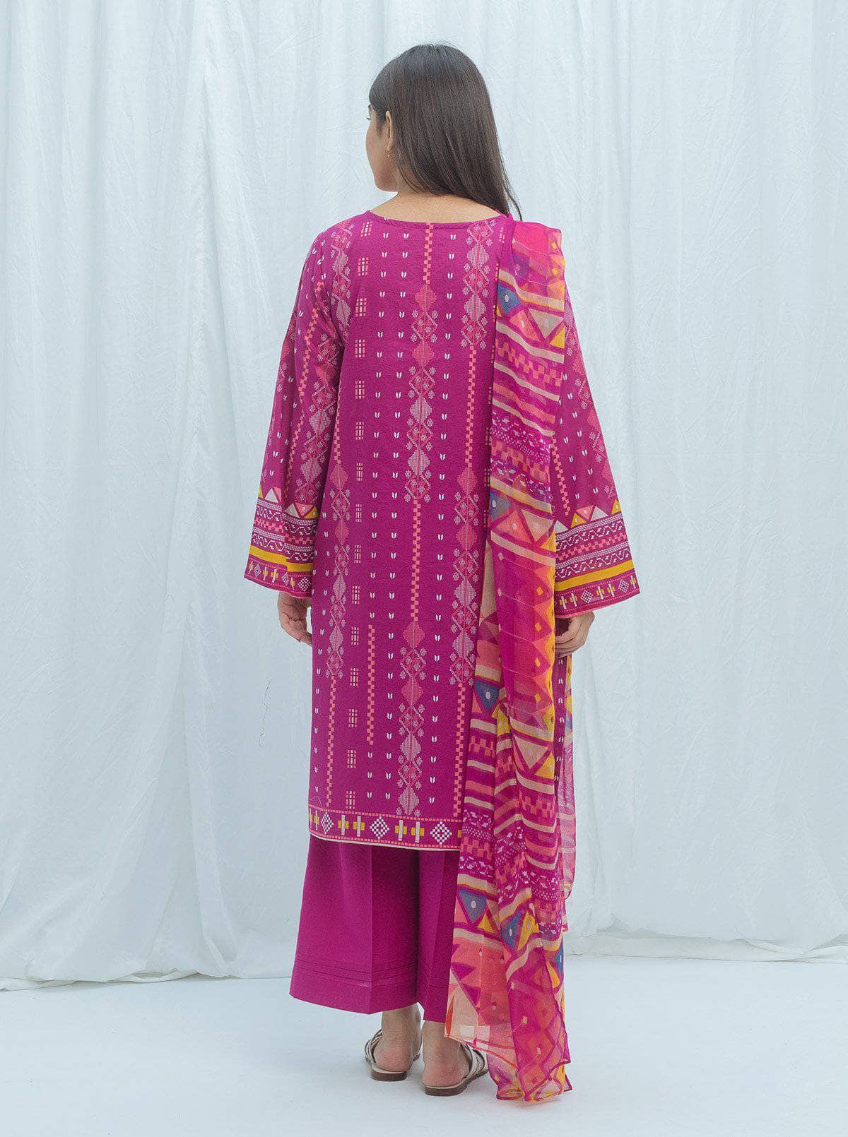 img_beechtree_lawn_2021_awwal_boutique