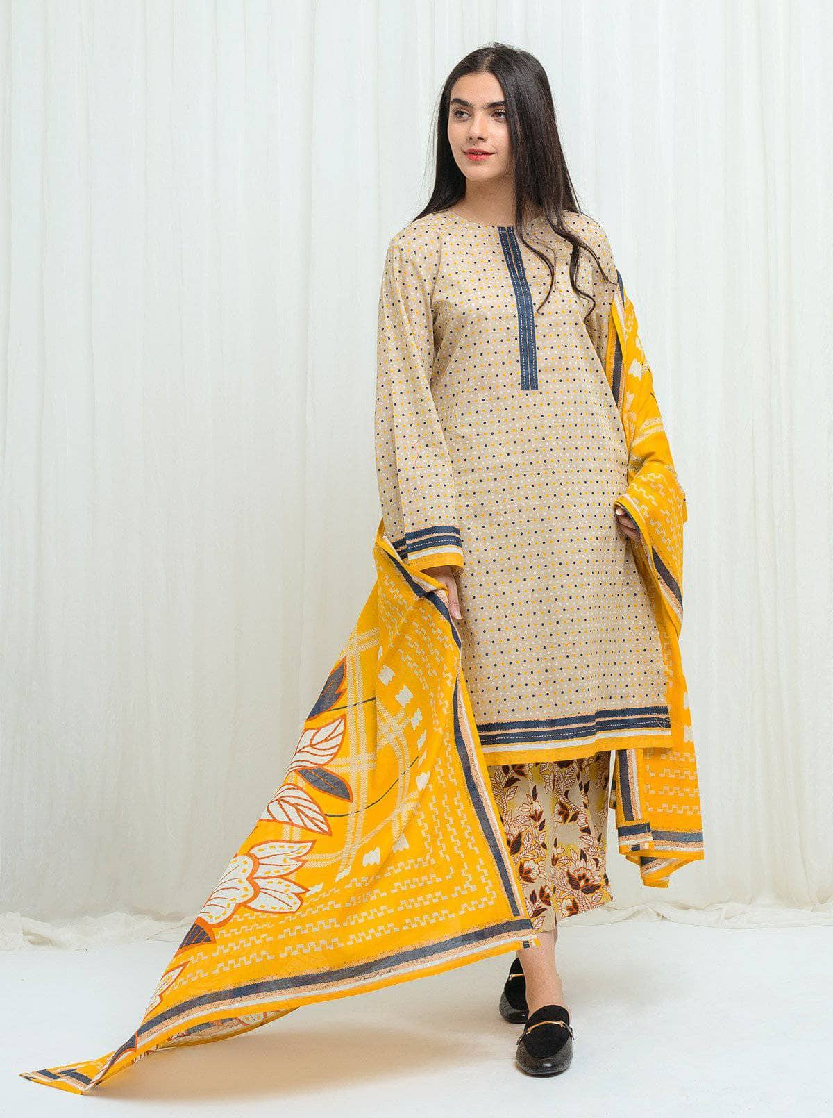 img_beechtree_lawn_2021_awwal_boutique