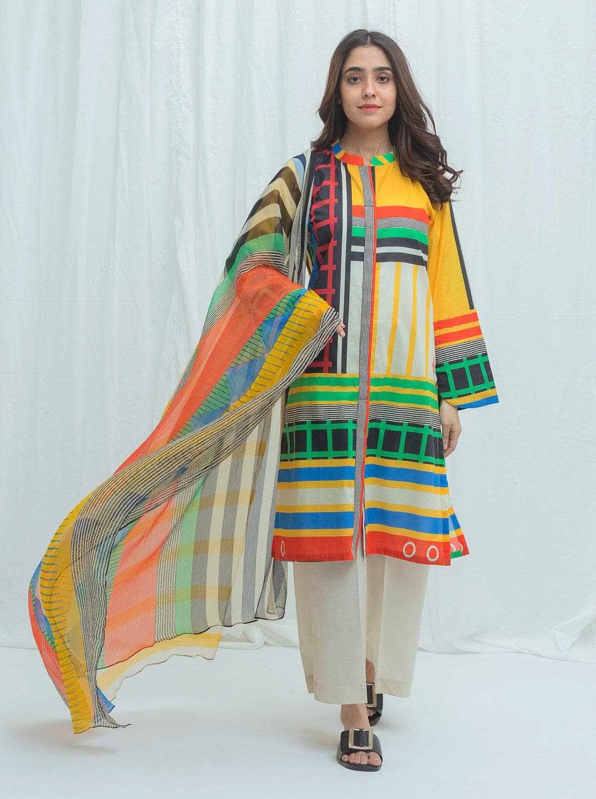 img_beechtree_lawn_2021_awwal_boutique