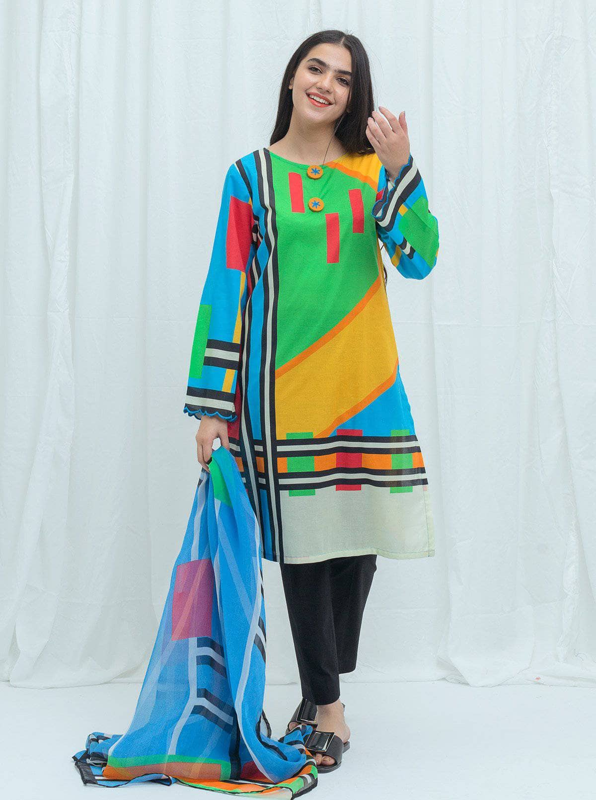 img_beechtree_lawn_2021_awwal_boutique