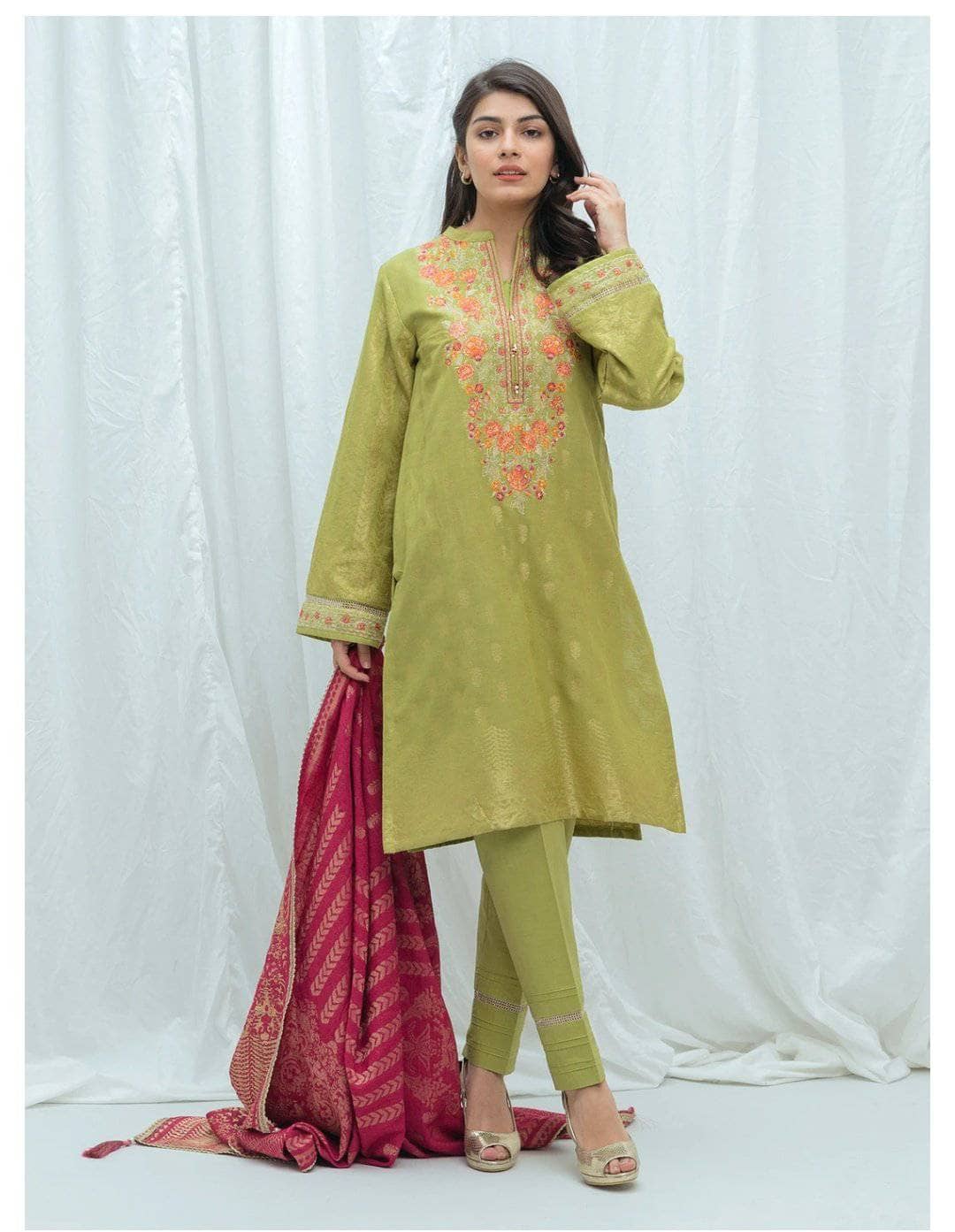 img_beechtree_lawn_2021_awwal_boutique