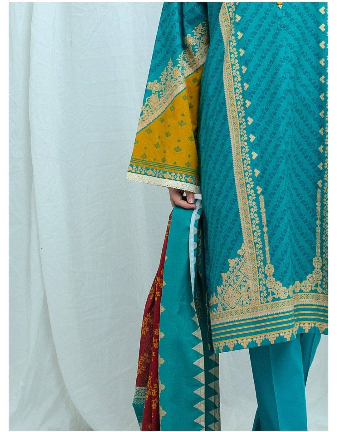 img_beechtree_lawn_2021_awwal_boutique