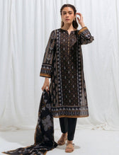 img_beechtree_monochrome_lawn_2021_awwal_boutique