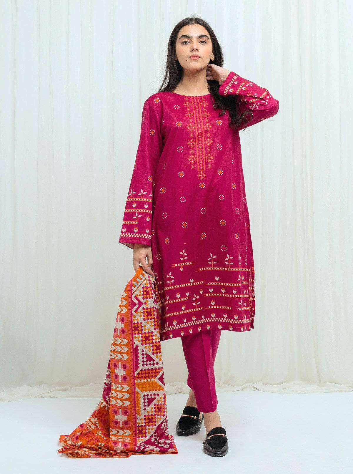 img_beechtree_lawn_2021_awwal_boutique