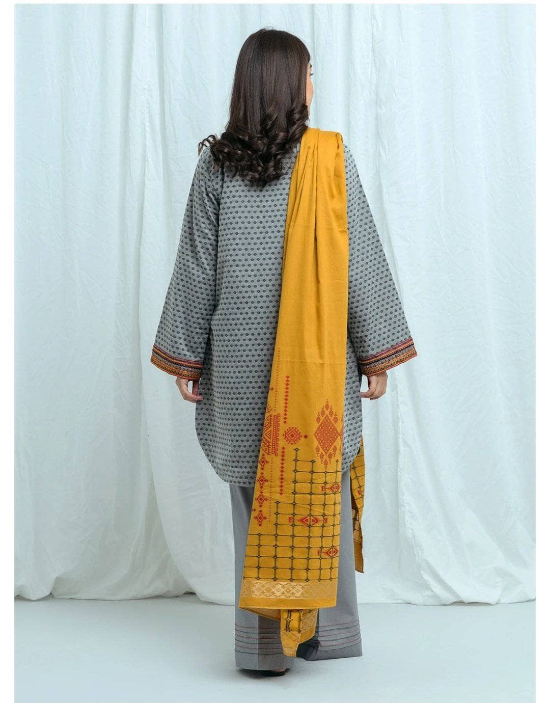 img_beechtree_lawn_2021_awwal_boutique