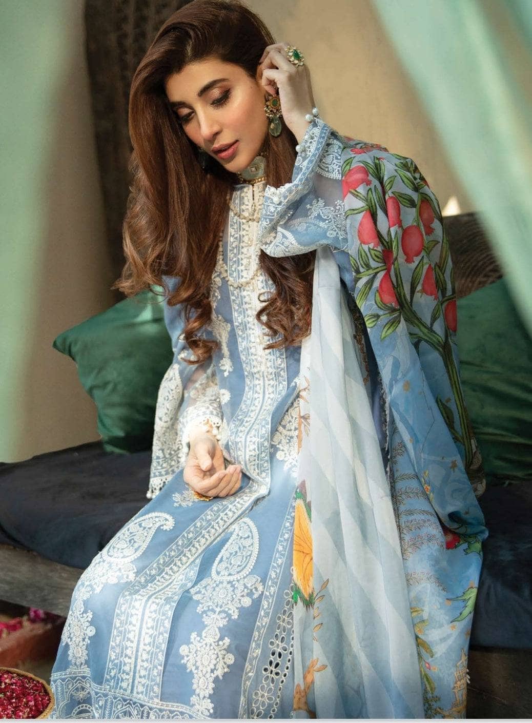 img_bin_ilyas_dastak_lawn_22_awwal_boutique
