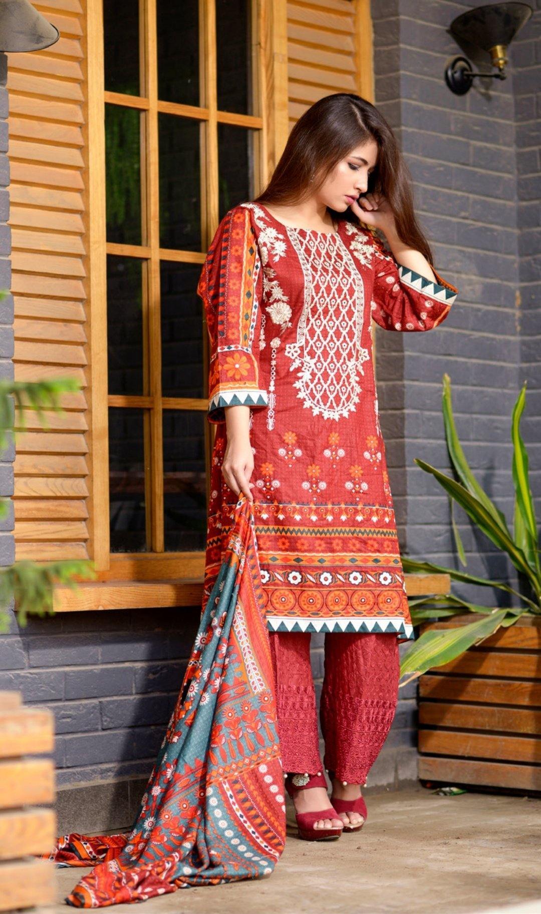 img_bin_saeed_chiknakari_lawn_collection_awwal_boutique