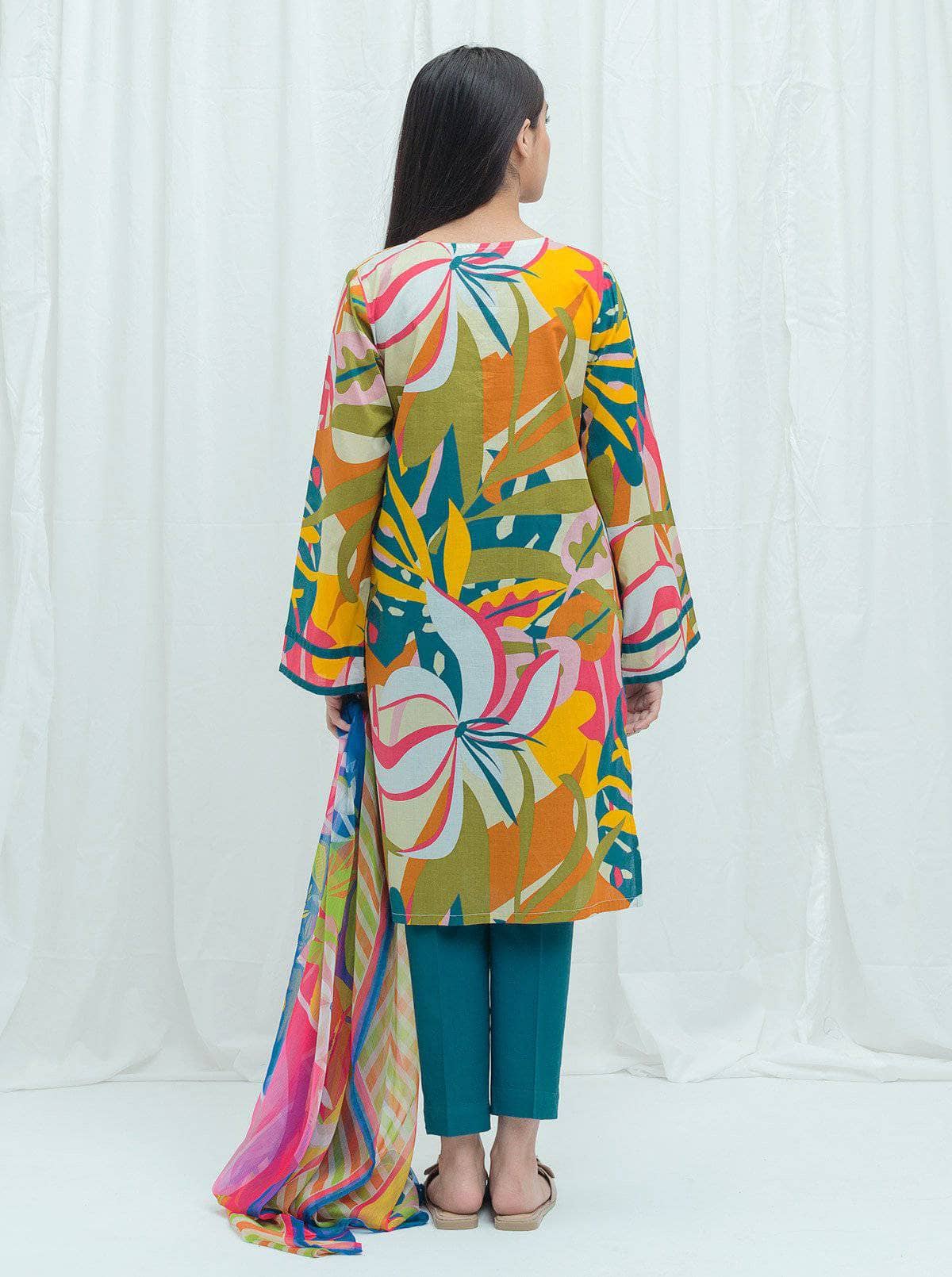 img_beechtree_lawn_2021_awwal_boutique