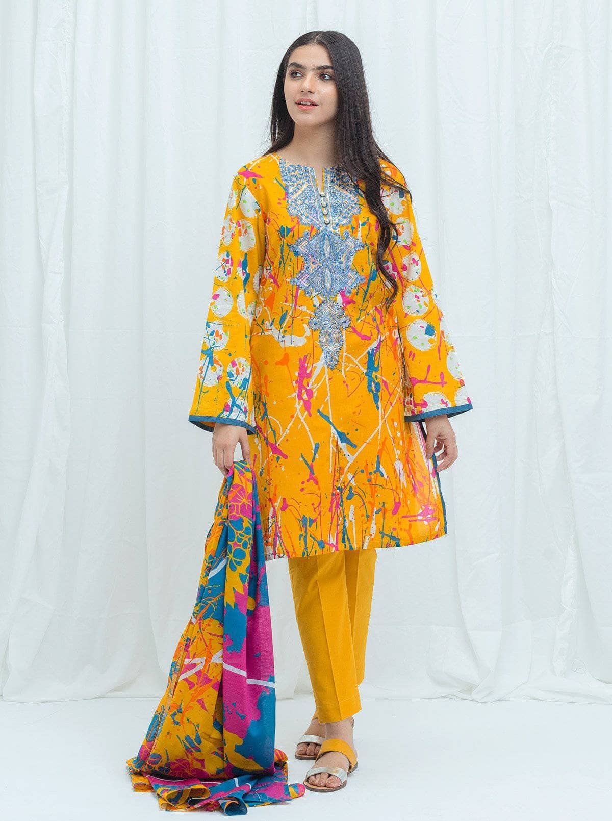 img_beechtree_lawn_2021_awwal_boutique