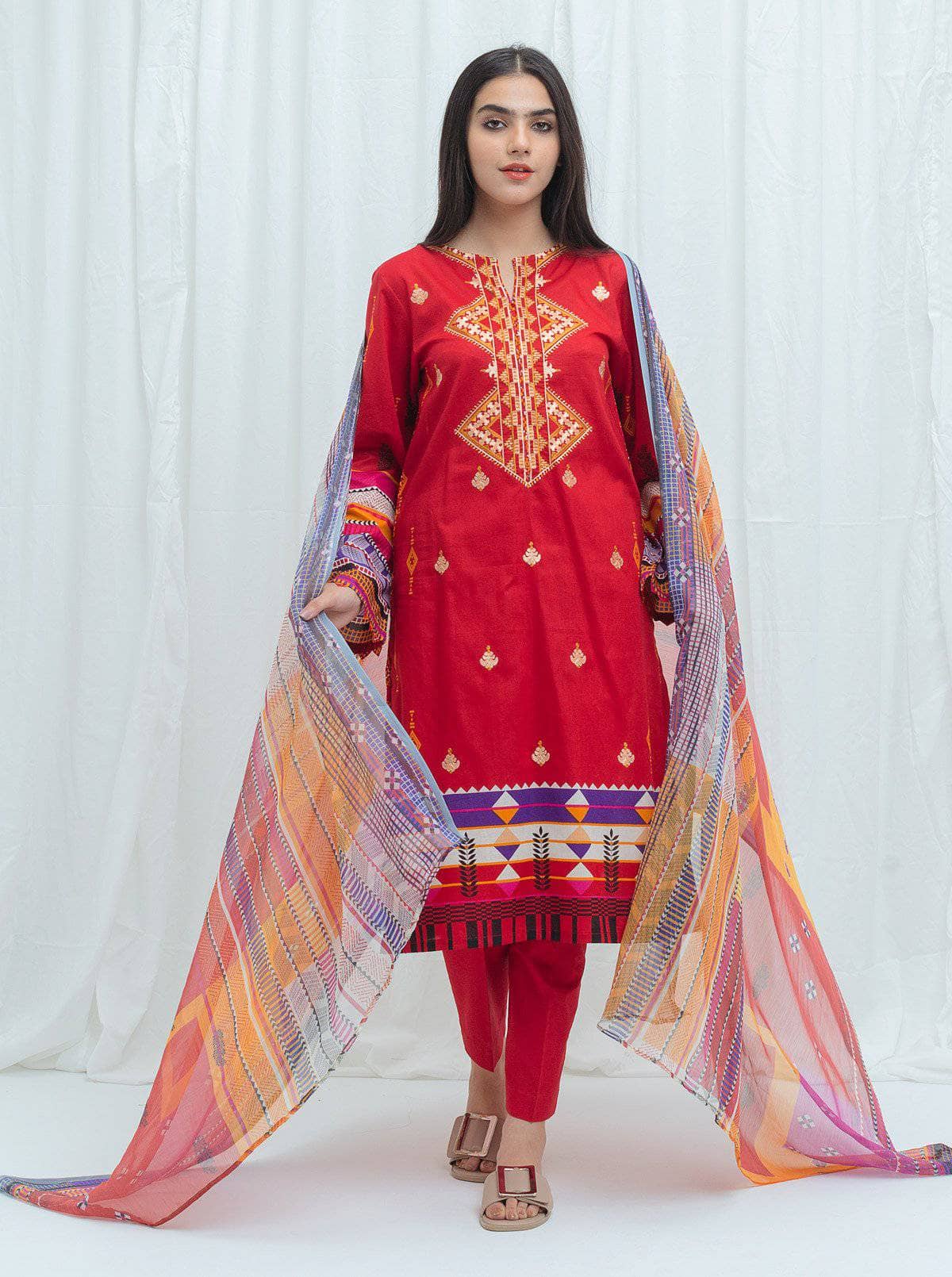 img_beechtree_lawn_2021_awwal_boutique