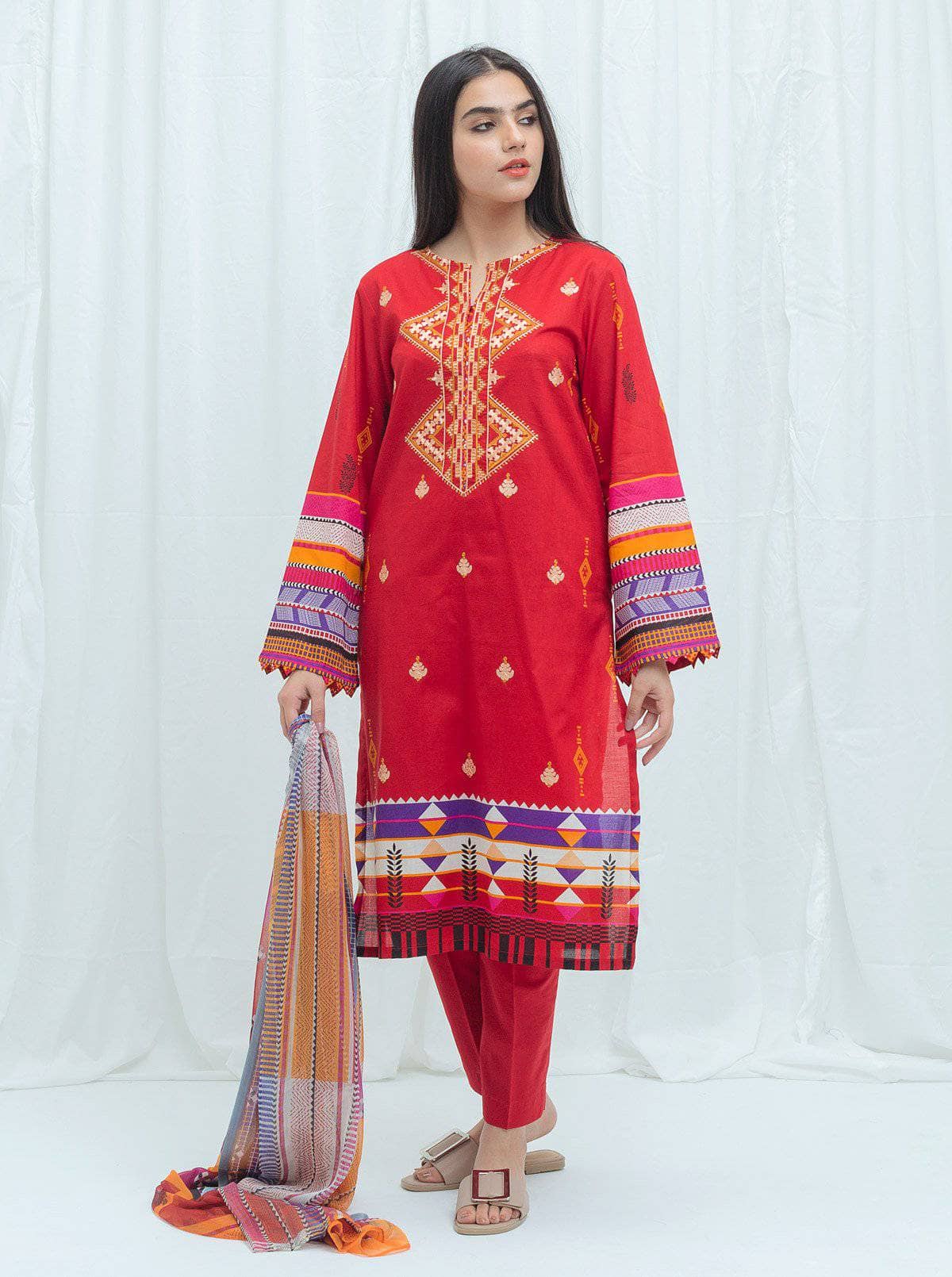 img_beechtree_lawn_2021_awwal_boutique