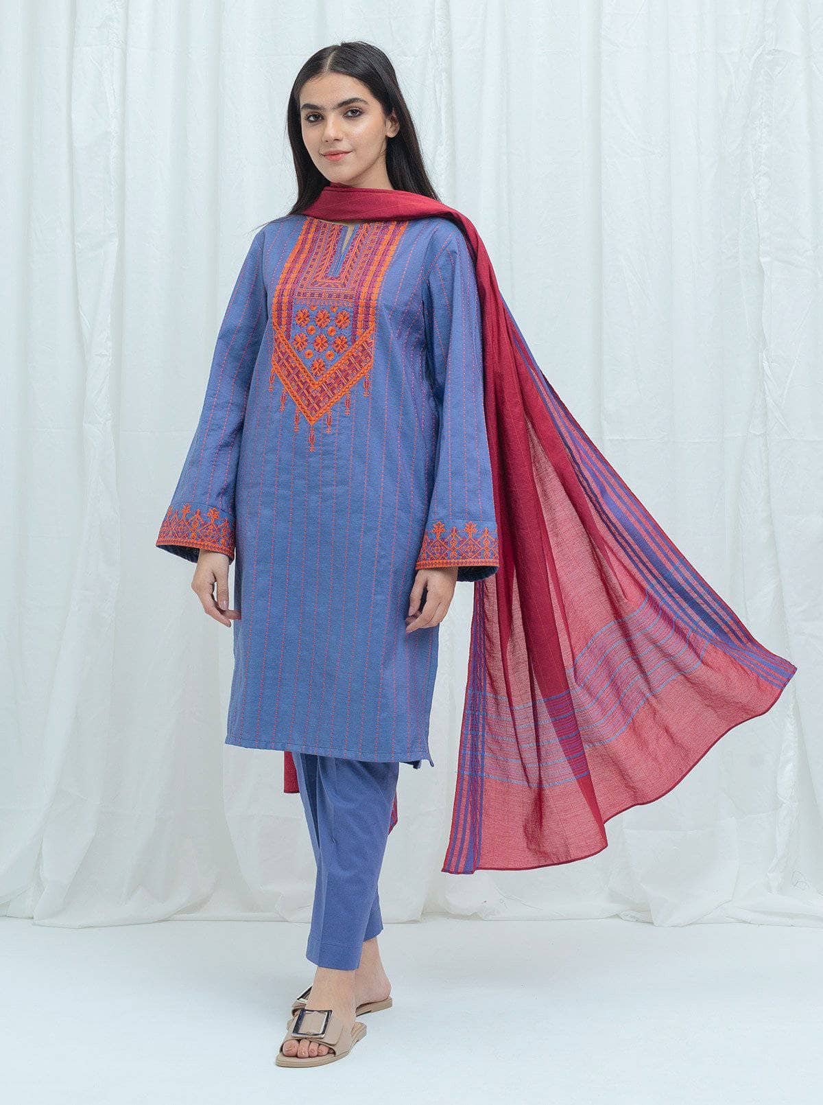 img_beechtree_lawn_2021_awwal_boutique