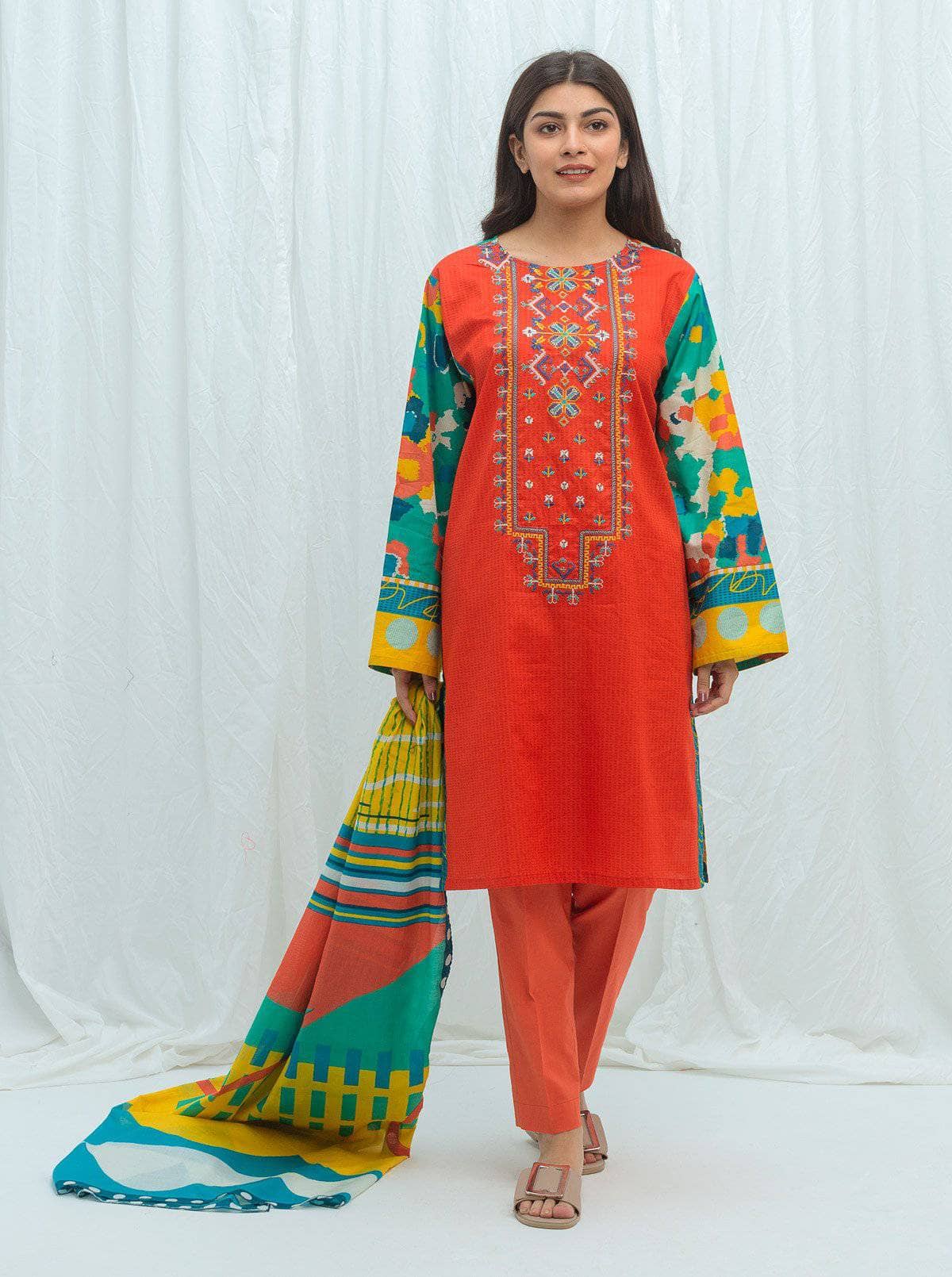 img_beechtree_lawn_2021_awwal_boutique