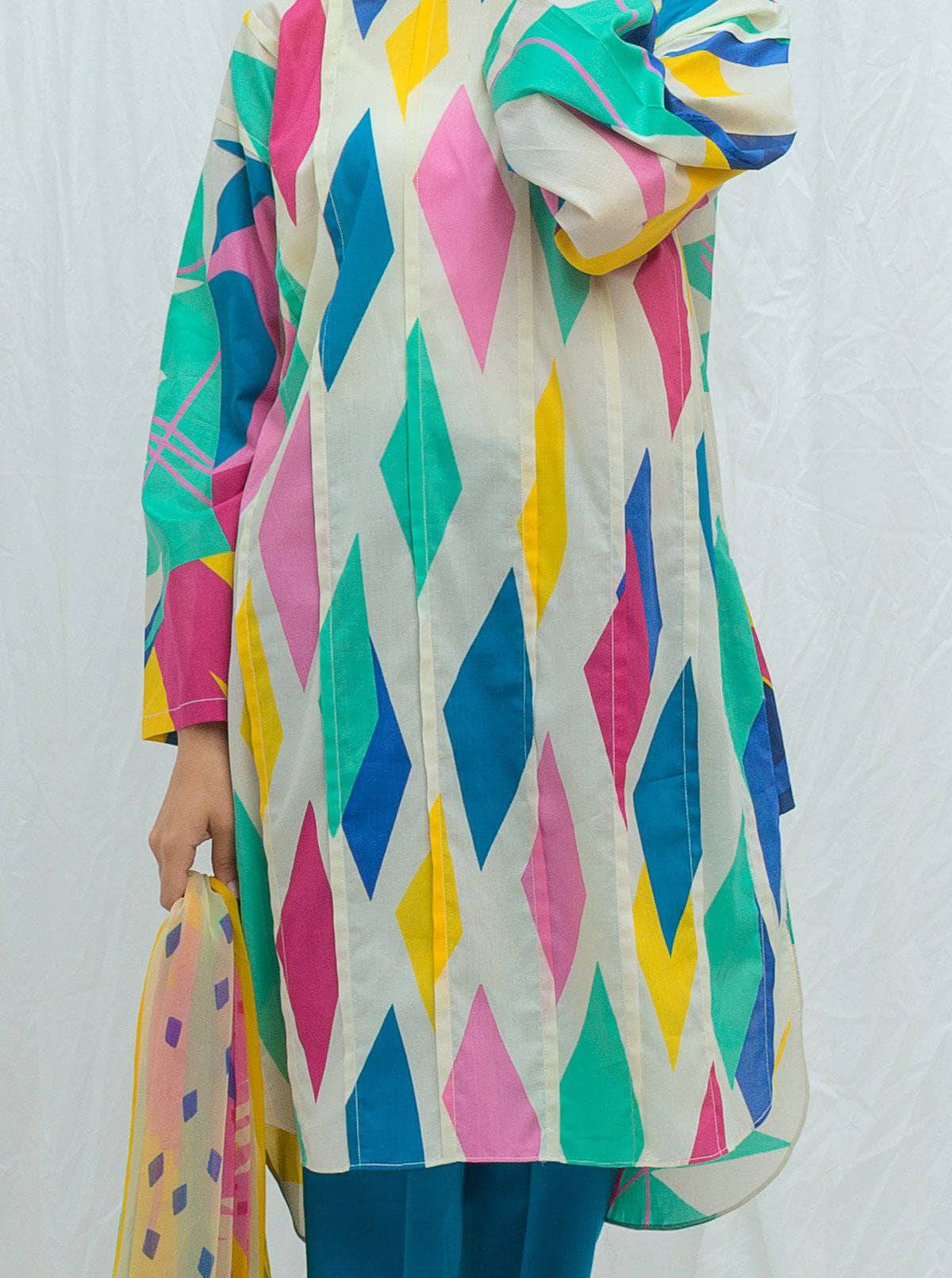 img_beechtree_lawn_2021_awwal_boutique