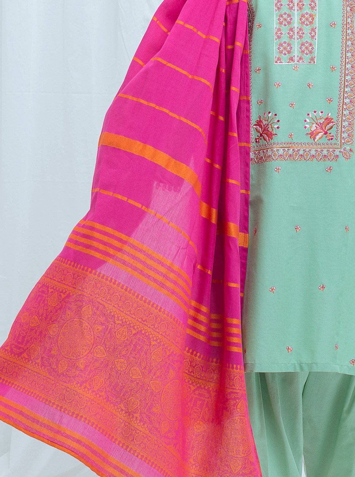 img_beechtree_lawn_2021_awwal_boutique