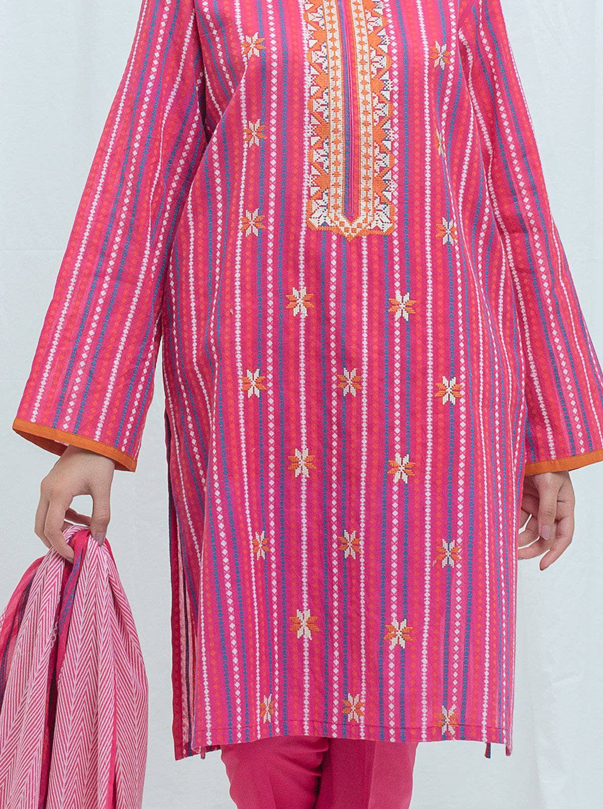 img_beechtree_lawn_2021_awwal_boutique