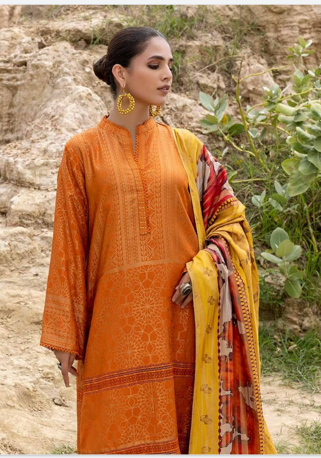 img_marina_jacquard_shawl_collection_by_charizma_awwal_boutique