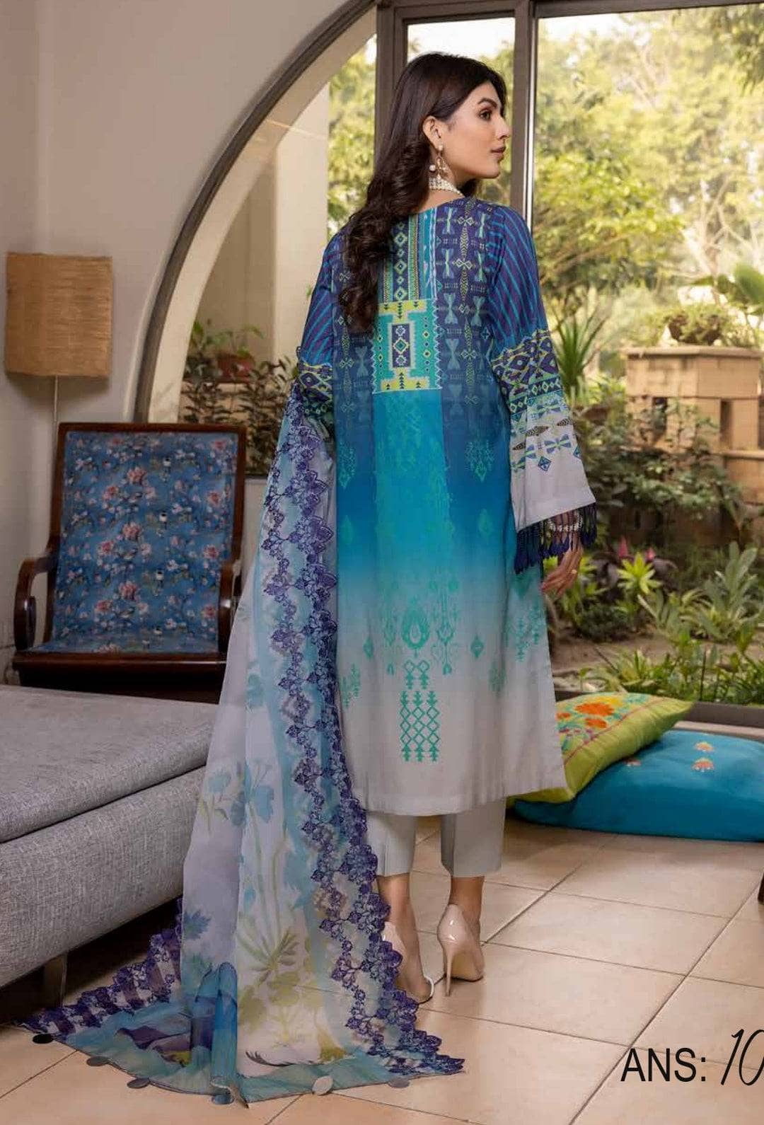 img_charizma_aniiq_vol1_awwal_boutique