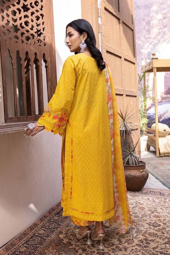 img_charizma_chikankari_lawn_23_awwal_boutique