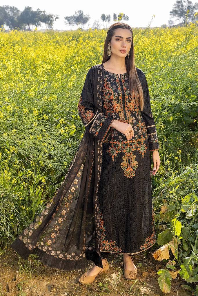 img_charizma_chikankari_lawn_23_awwal_boutique