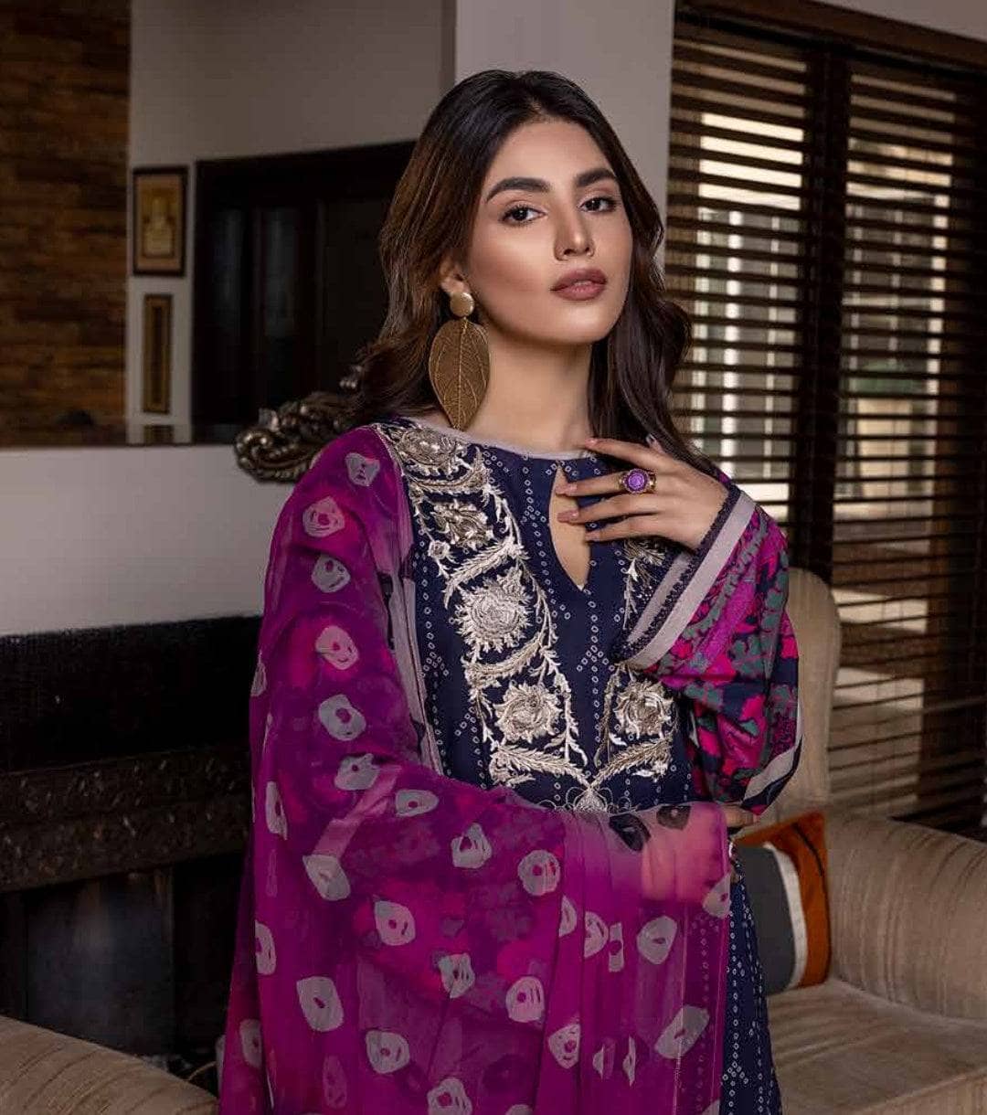 img_charizma_combination_22_awwal_boutique