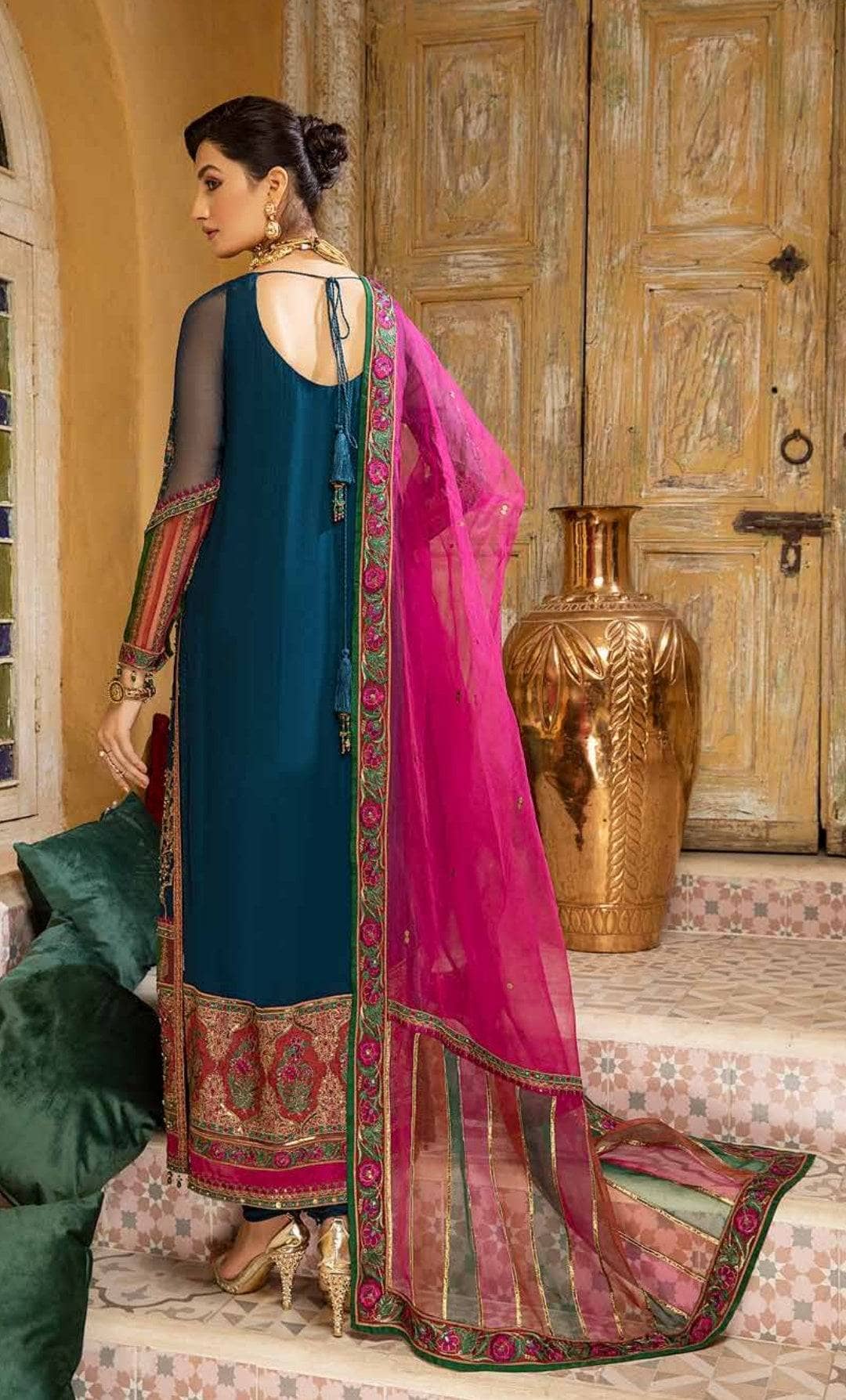 img_charizma_dastaan_e_jashn_awwal_boutique