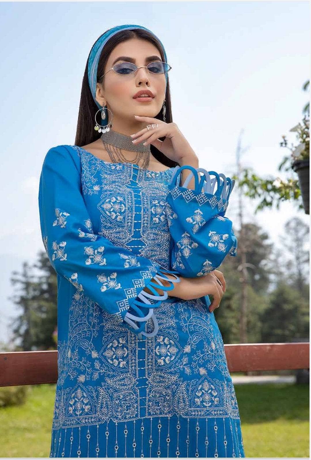 Charizma Embroidered Lawn Chapter 1