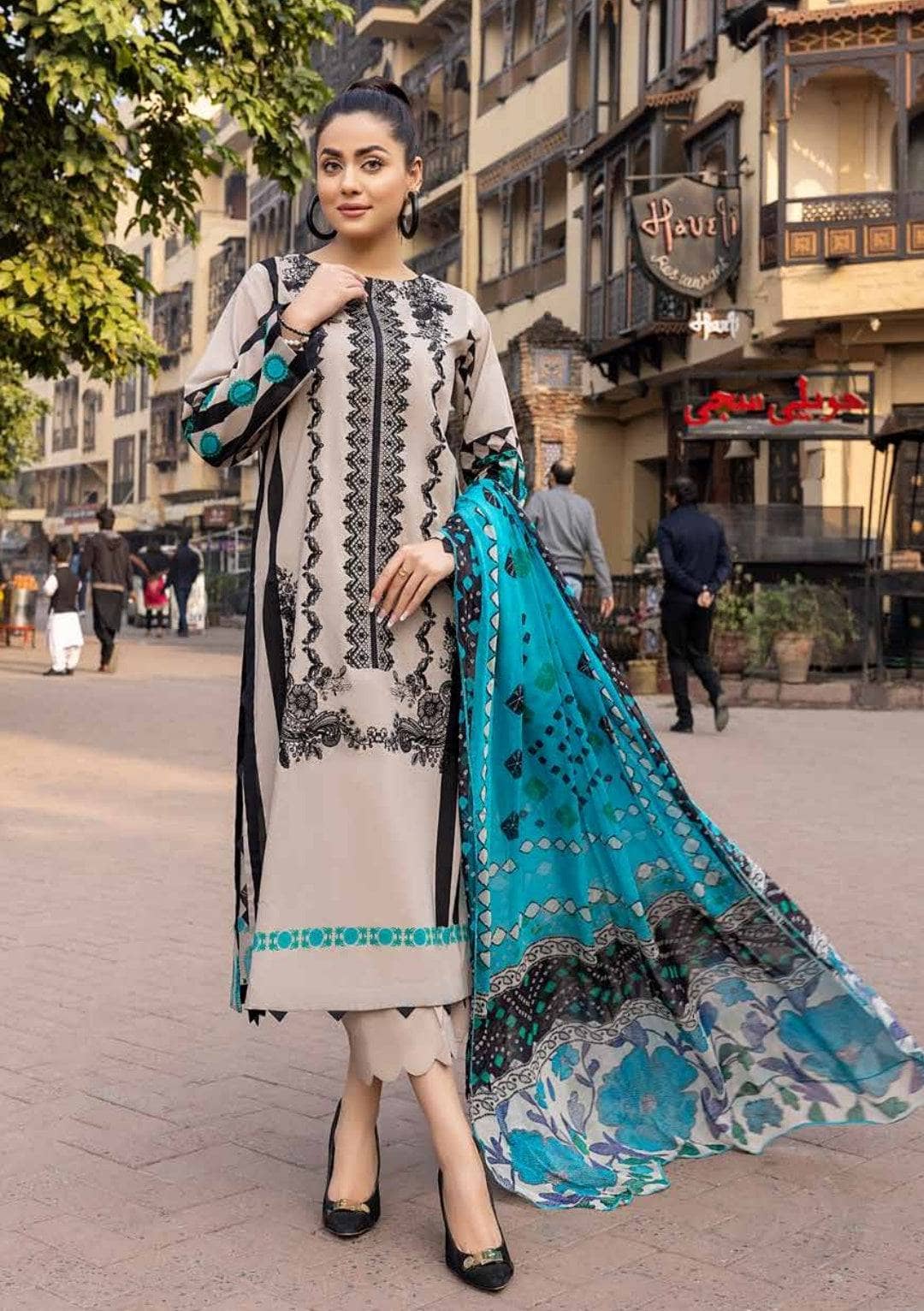 img_charizma_orange_series_awwal_boutique