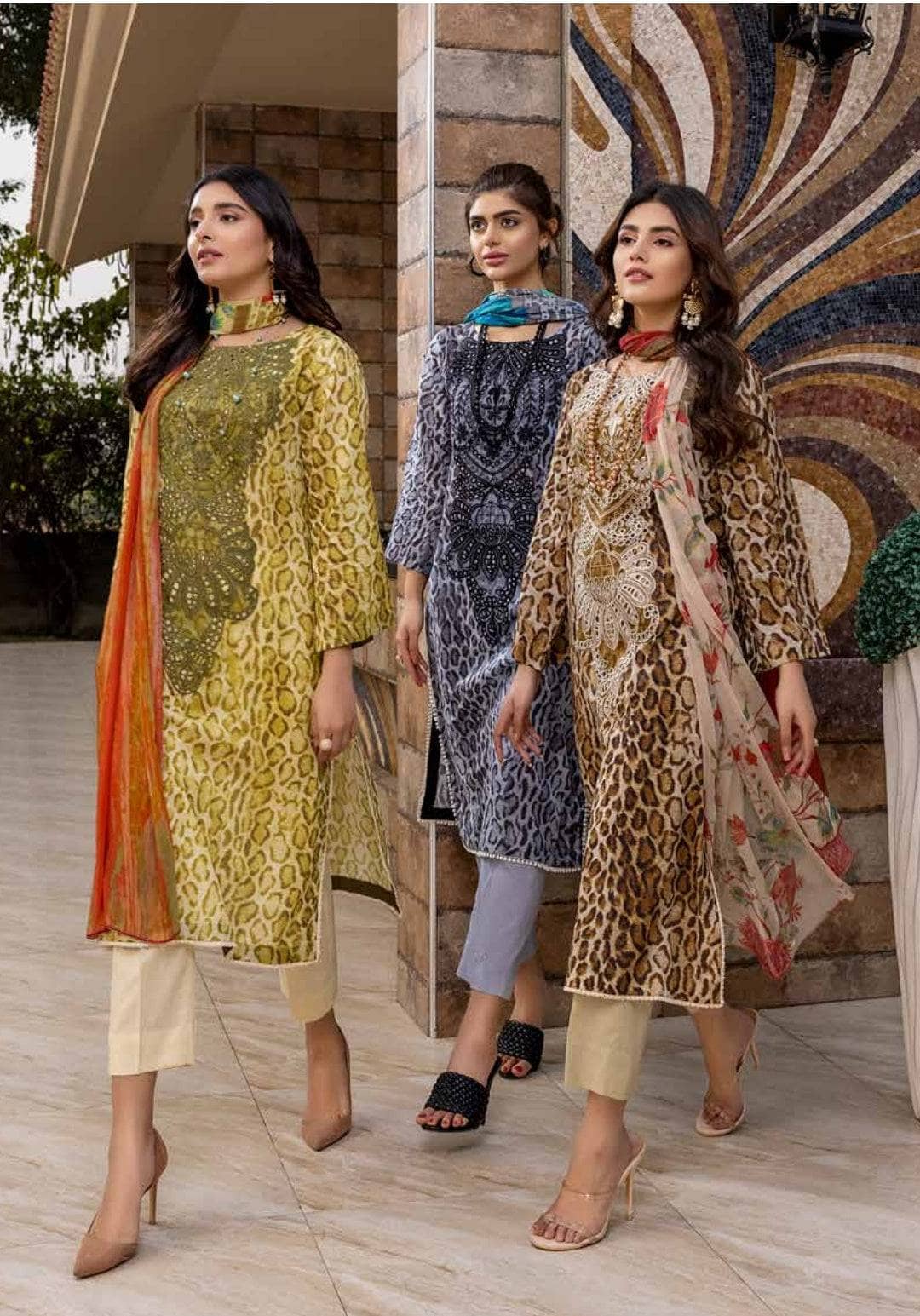 img_charizma_orange_series_awwal_boutique