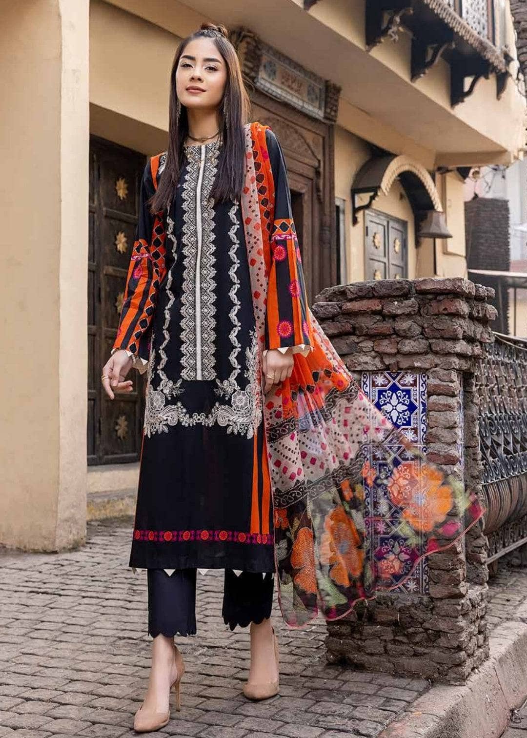 img_charizma_orange_series_awwal_boutique