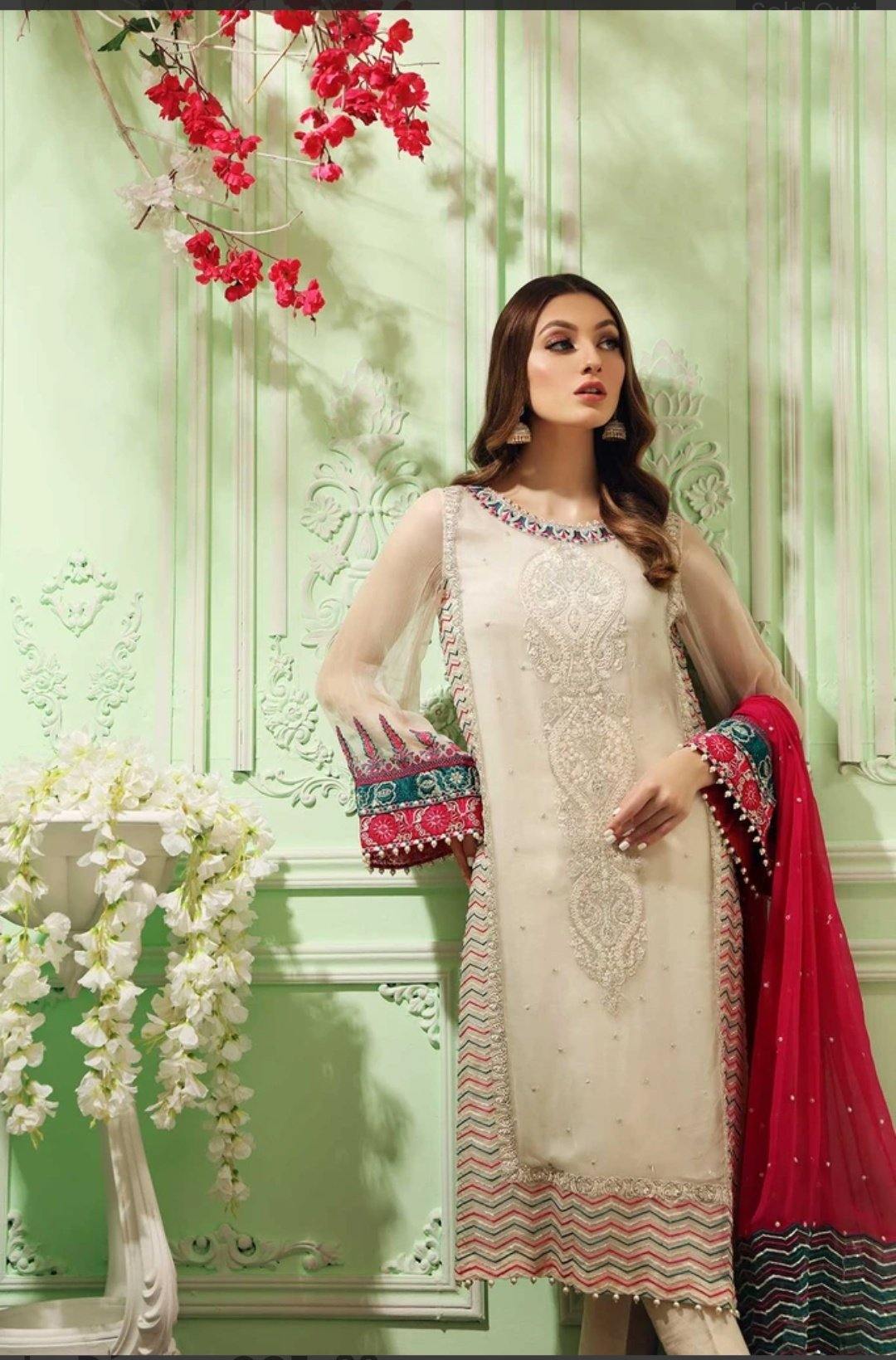 img_charizma_celine_embroidered_chiffon_awwal_boutique