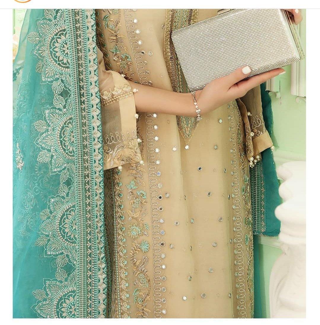 img_charizma_celine_embroidered_chiffon_awwal_boutique