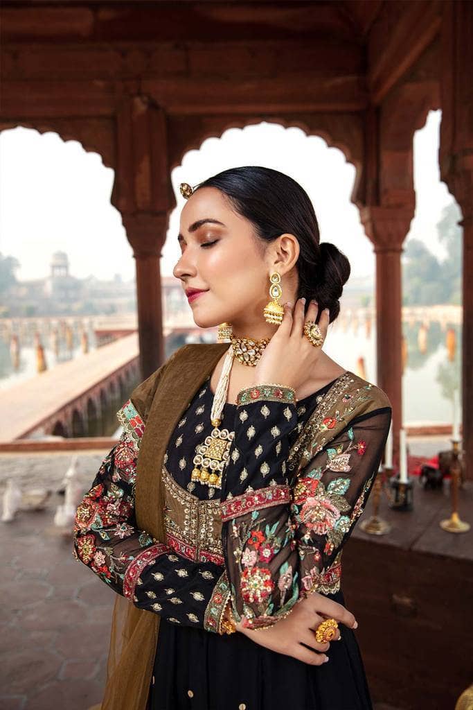 img_charizma_dastan_e_jashan_chiffon_awwal_boutique